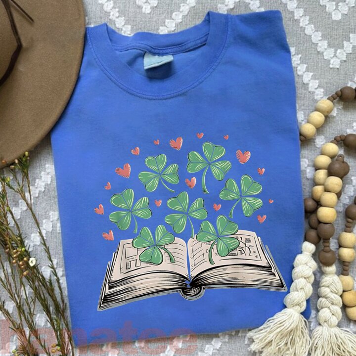 St Patricks Day Book Lucky Clover 