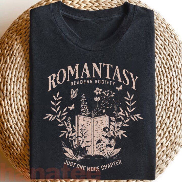 Romantasy Readers Society 