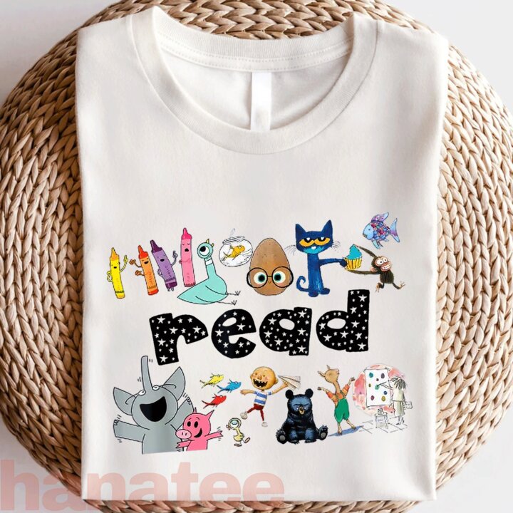 Animals Reading Book 