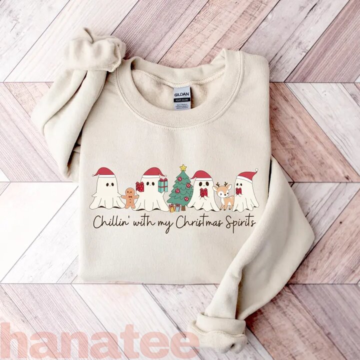Chilling With Ghosts Christmas
