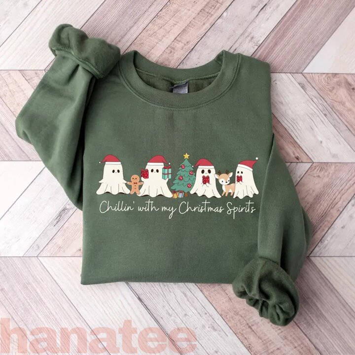 Chilling With Ghosts Christmas