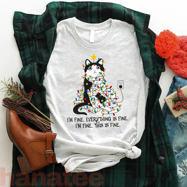 Funny Cat Everything Is Fine Christmas  