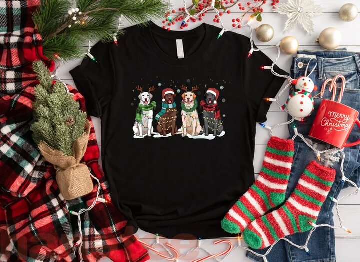 Christmas Labrador Retriever Dog 